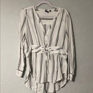 New York & Company Button Down Blouse Size L